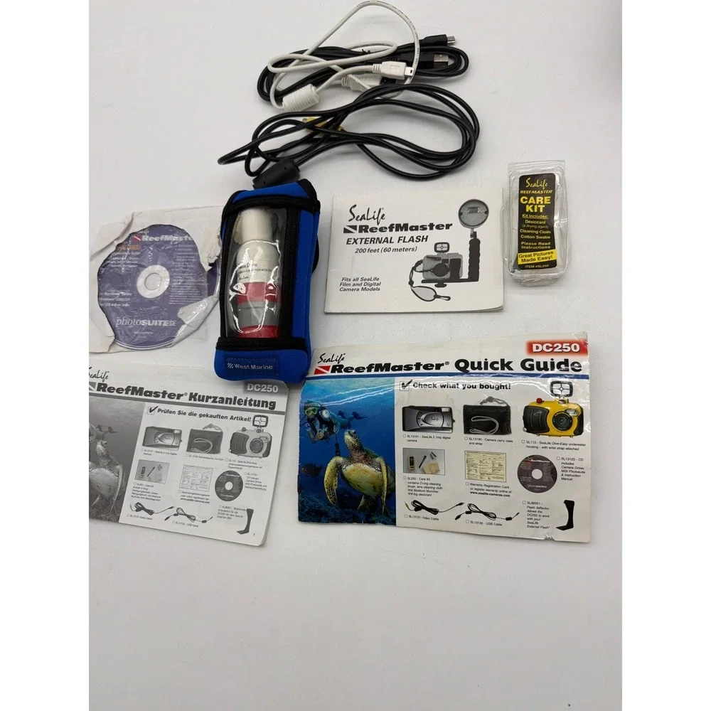 Sealife ReefMaster DC250 Underwater Film Camera Case Flash Lens Bundle‎ READ